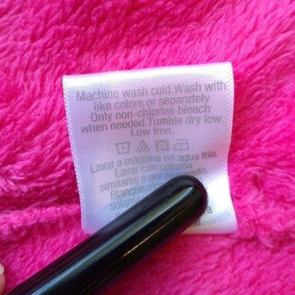 Danskin Now Women's Size Medium Pink and Black Plush Zip Up Jacket - Picture 9 of 10